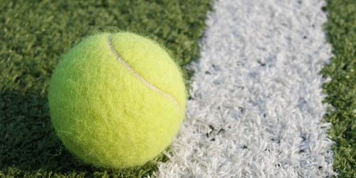 tennis-ball-1437546.jpg